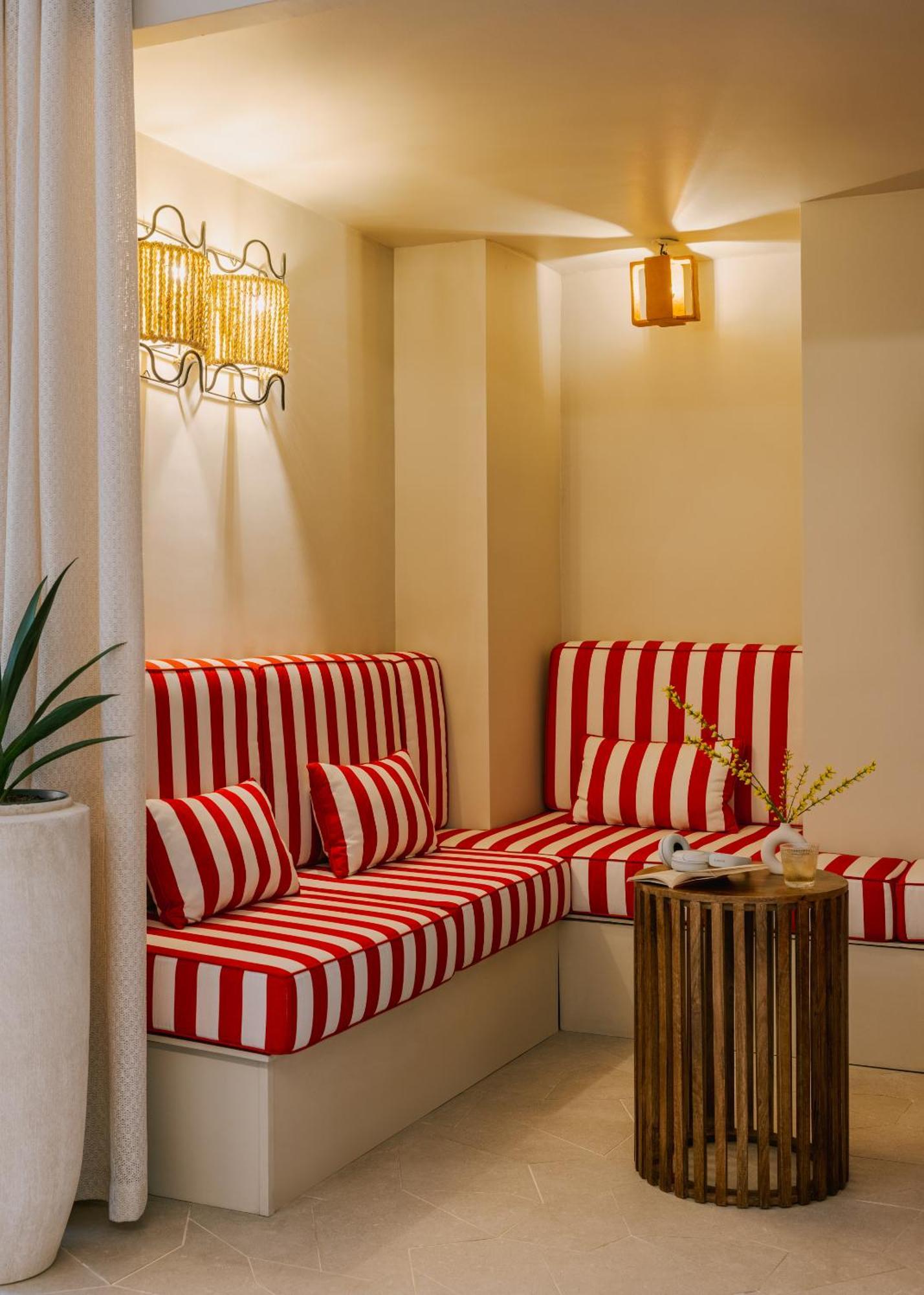 Yelo Lumiere Powered By Sonder Hotel Кан Екстериор снимка