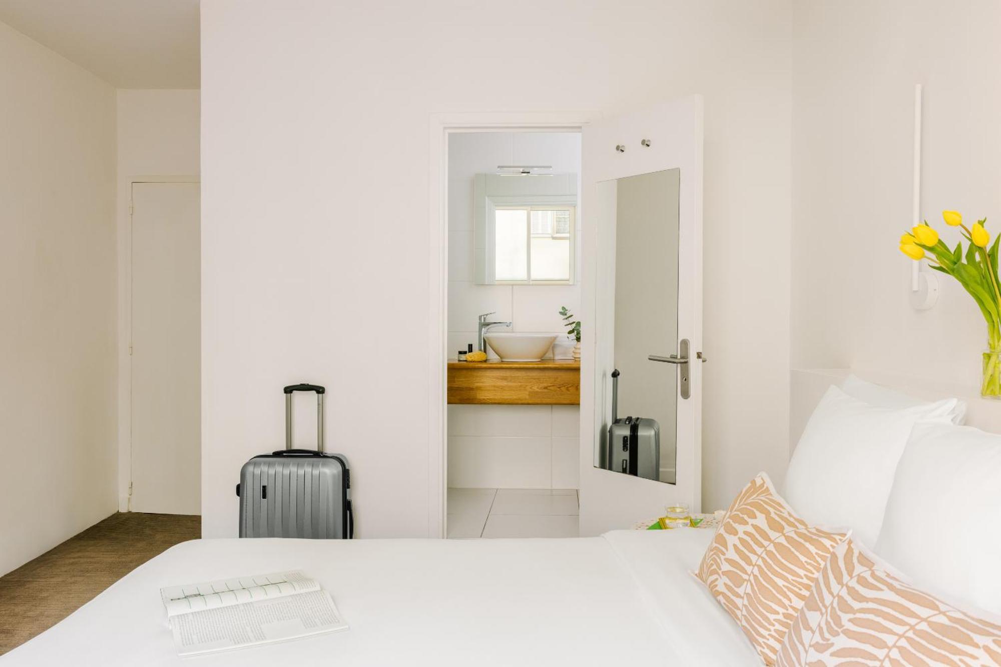 Yelo Lumiere Powered By Sonder Hotel Кан Стая снимка
